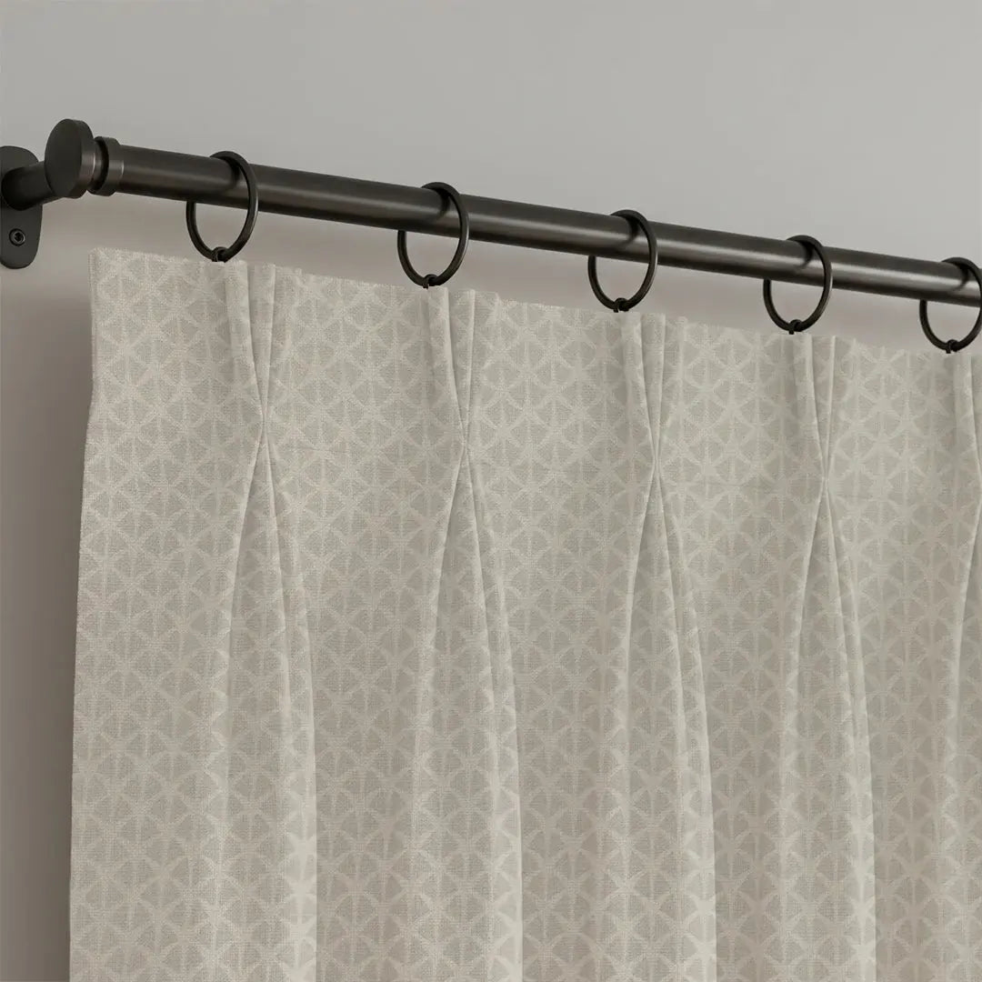 pinch pleat with black tab